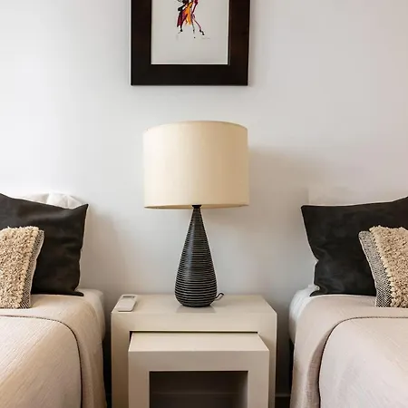 Stunning Hilltop Flat For 5 In Graca By Guestready Lisboa
